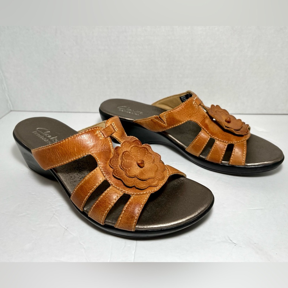 Clarks Bendables Comfort Leather Slip-On Sandal Brown Floral size 6.5